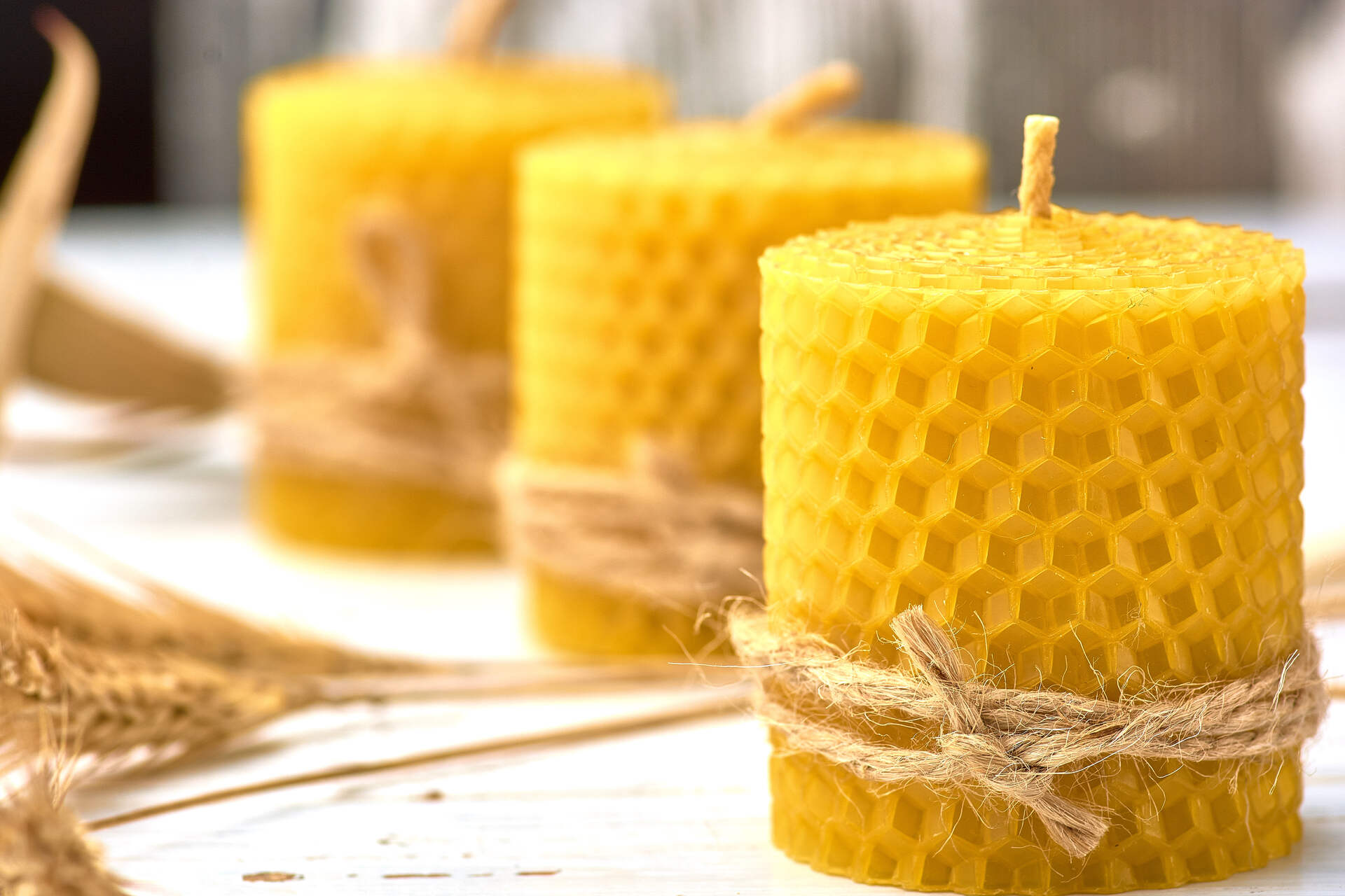 Wholesale honey and products from Hampson Honey